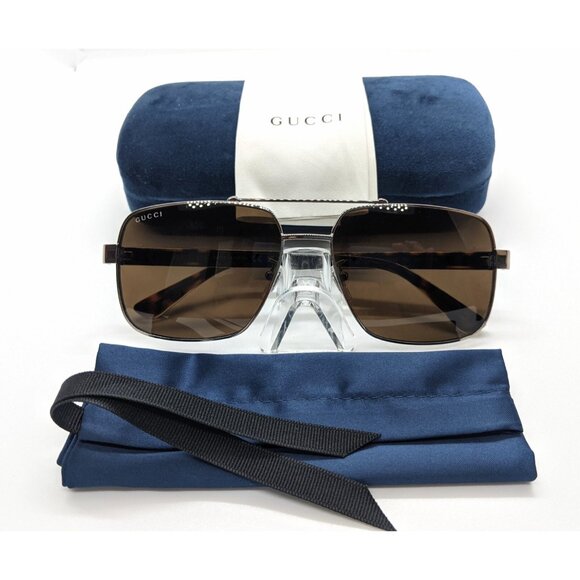 New Authentic Men's Gucci 0529S Aviator Sunglasses With Case. Retail $495 - Picture 1 of 6